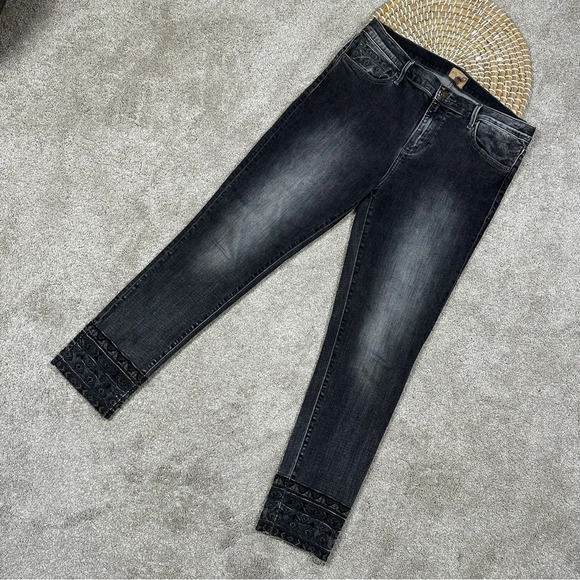 Driftwood Jackie Embroidered Hem Stretch Skinny Jeans Mid Rise in Dark Gray 30 - Picture 3 of 16